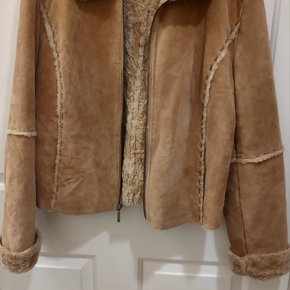 Jacket - Picture 2 of 7